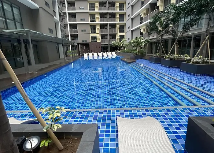 Modern 1br Near Solaire, Okada, Near Airport Manila